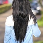 długie czarne włosy